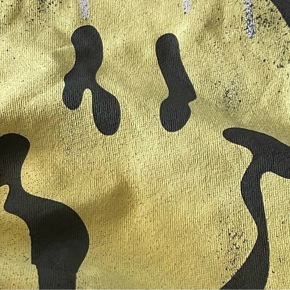 NWT Women’s Spooky smiley face sweatshirt gray with graphic size XXL Halloween - Picture 6 of 10